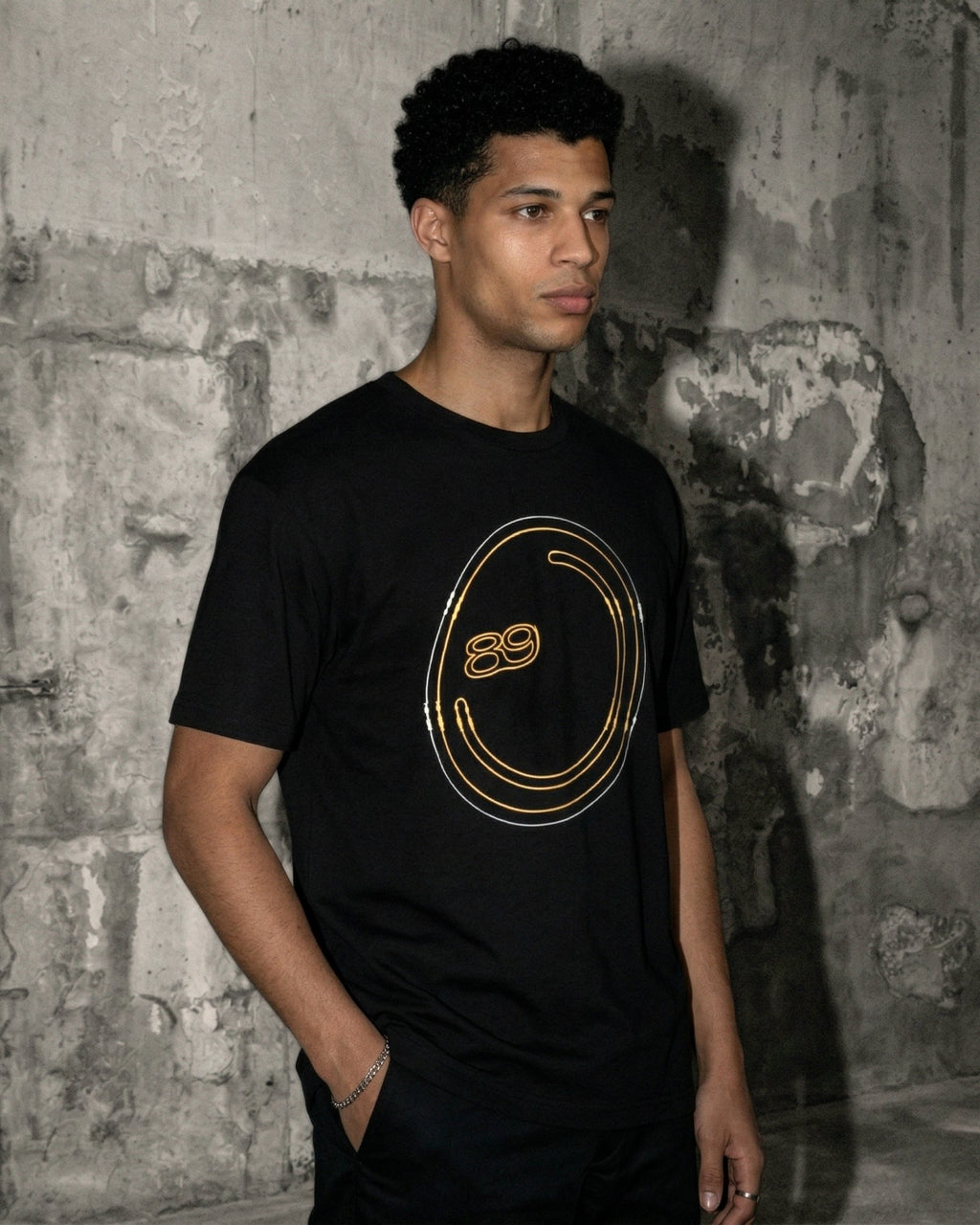 Contour 89 Smiley Tee